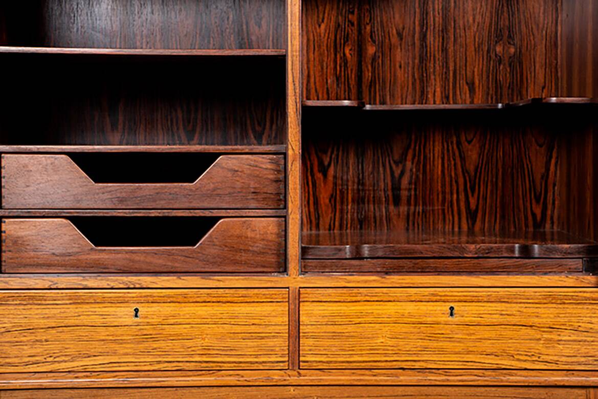 High cabinet, Bar, Danish in rosewood model 6201 by Hans Olsen 1960.
