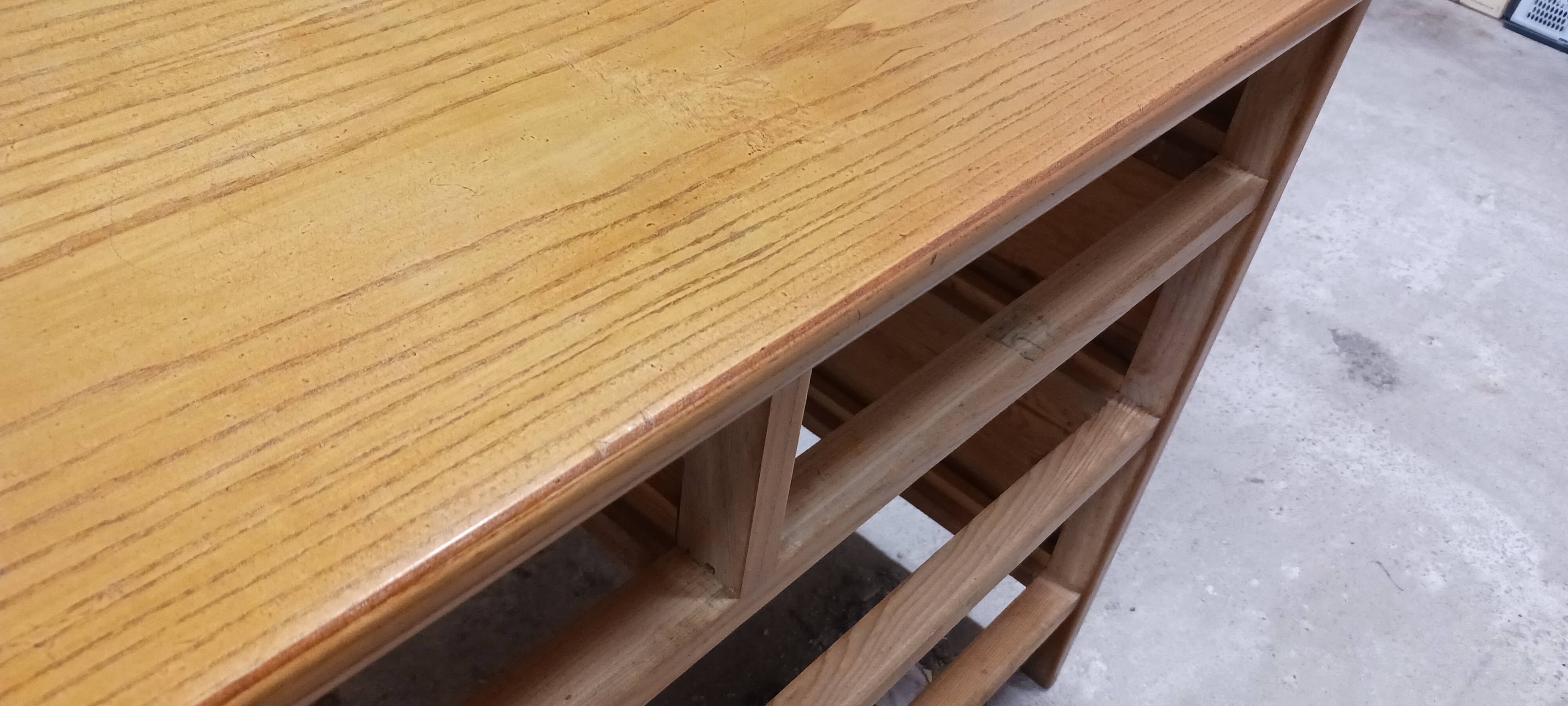 Commode des années 70 en pin 4 tiroirs 1m de large