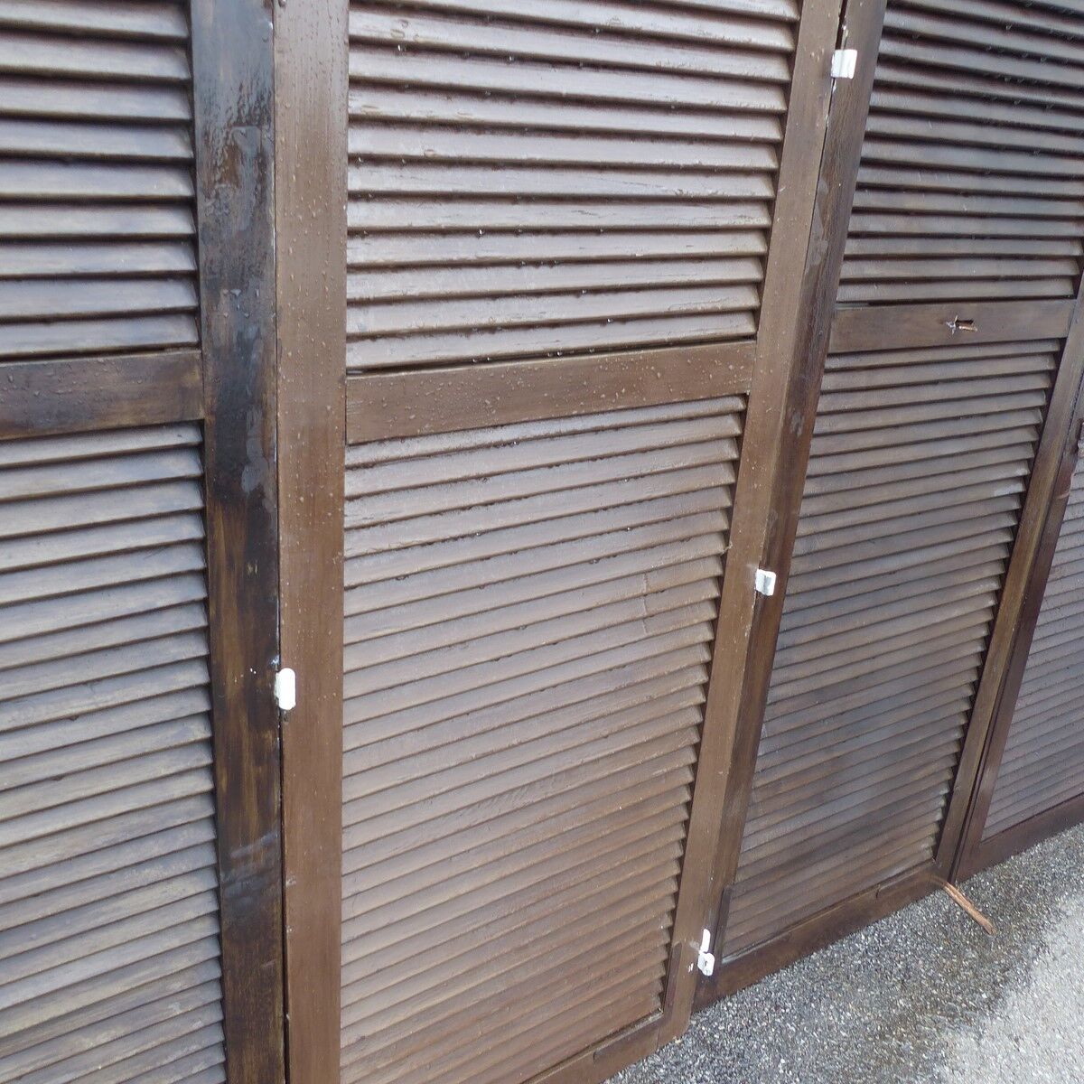 Set of 6 shutters