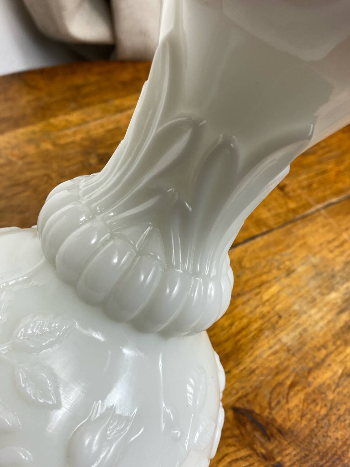 Portieux vase in white opaline