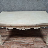 Louis XV Provençale extension table in lacquered wood twentieth century