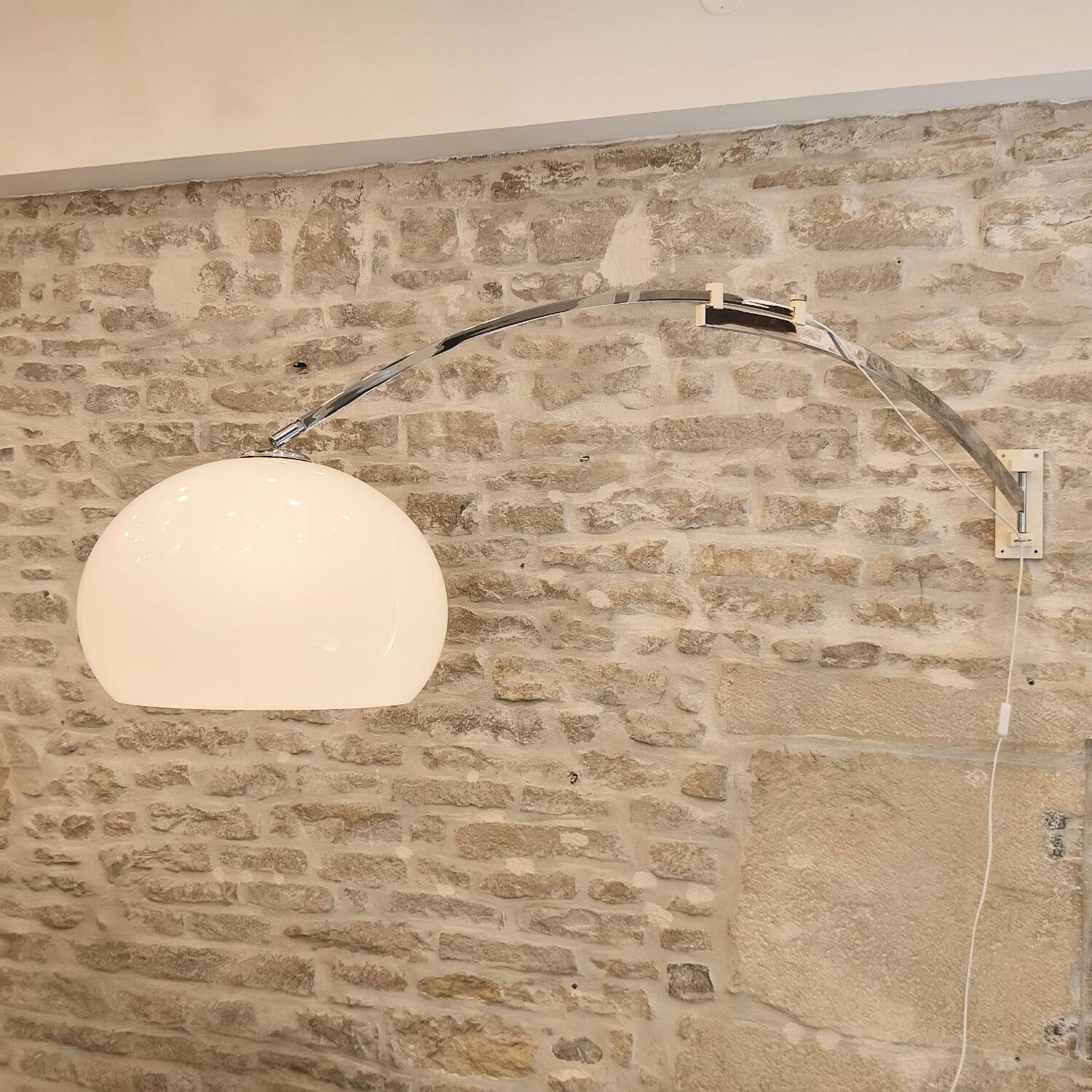 Applique murale Arc, design Goffredo Reggiani, 1970