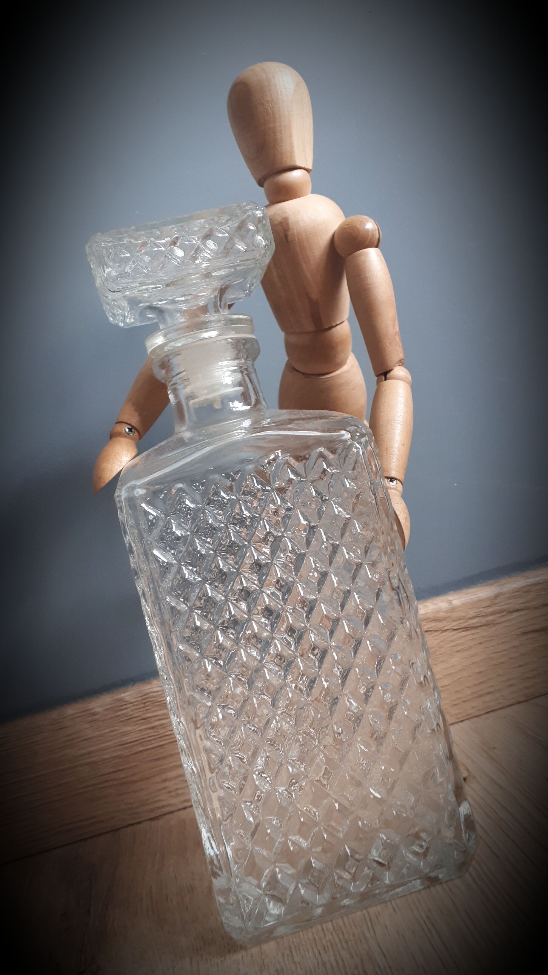 Square whisky carafe