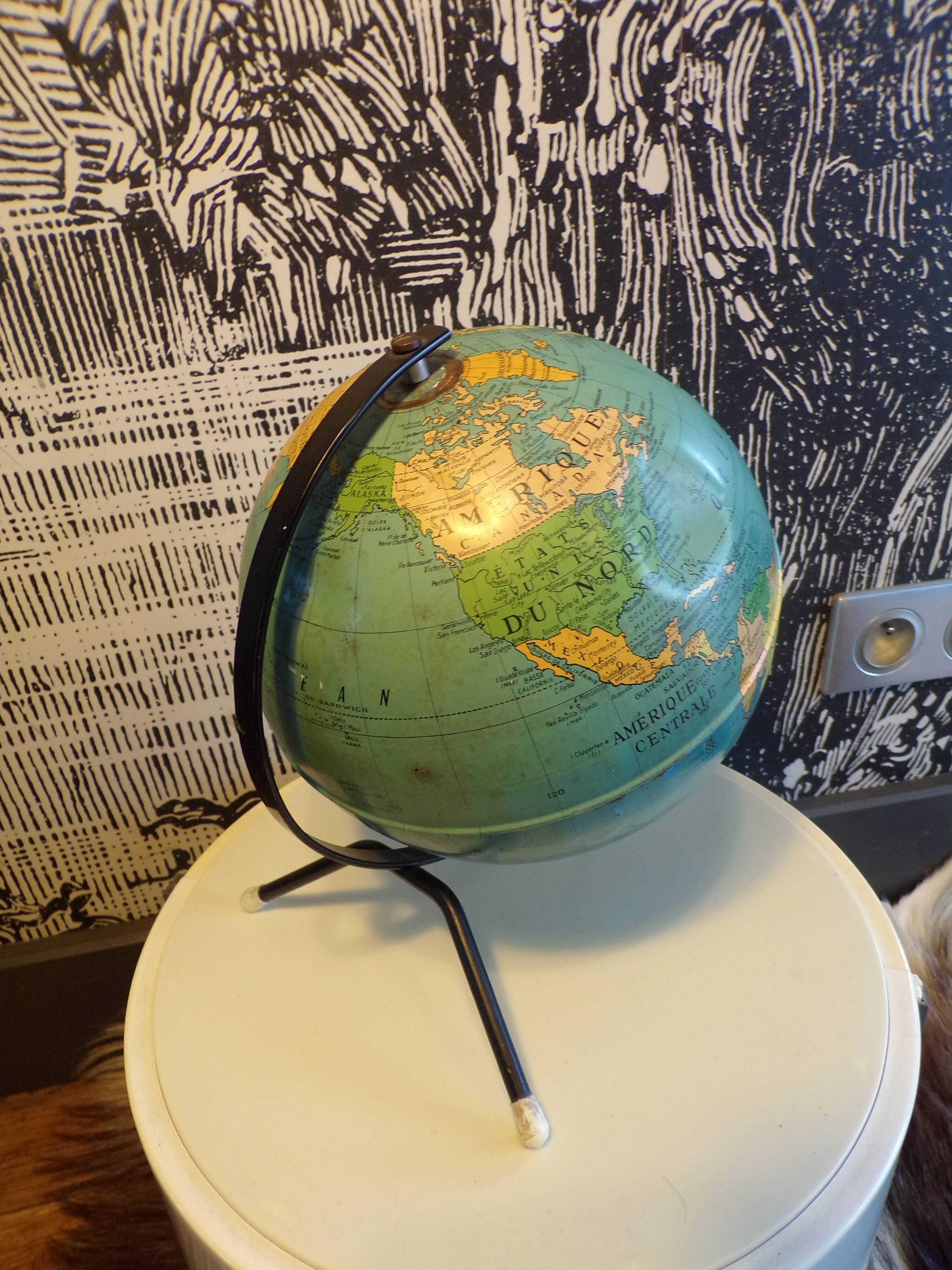 Vintage Taride sheet metal globe 1960s