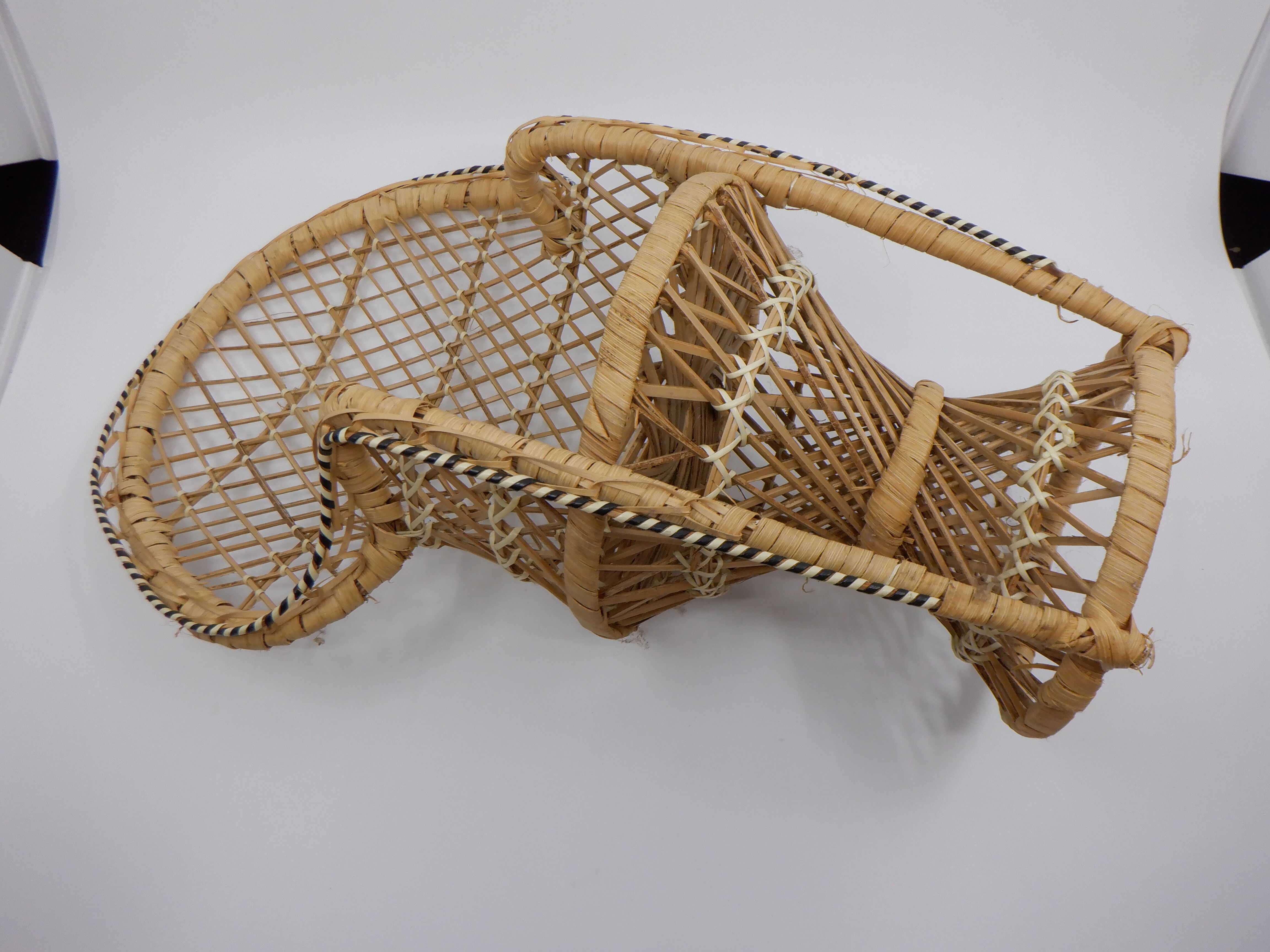 Emmanuelle Chair