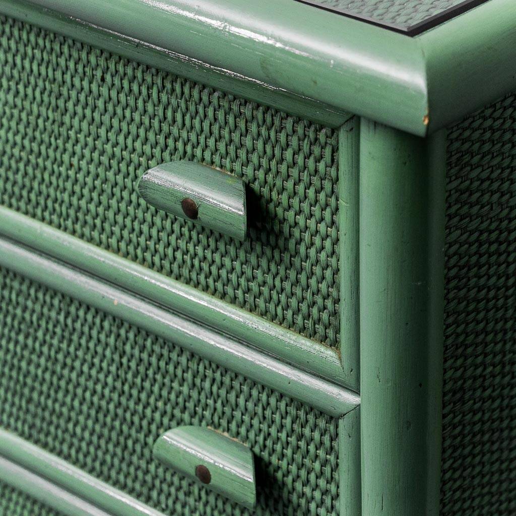 Cassettiera vintage rattan intrecciato verde anni ’60 modernariato