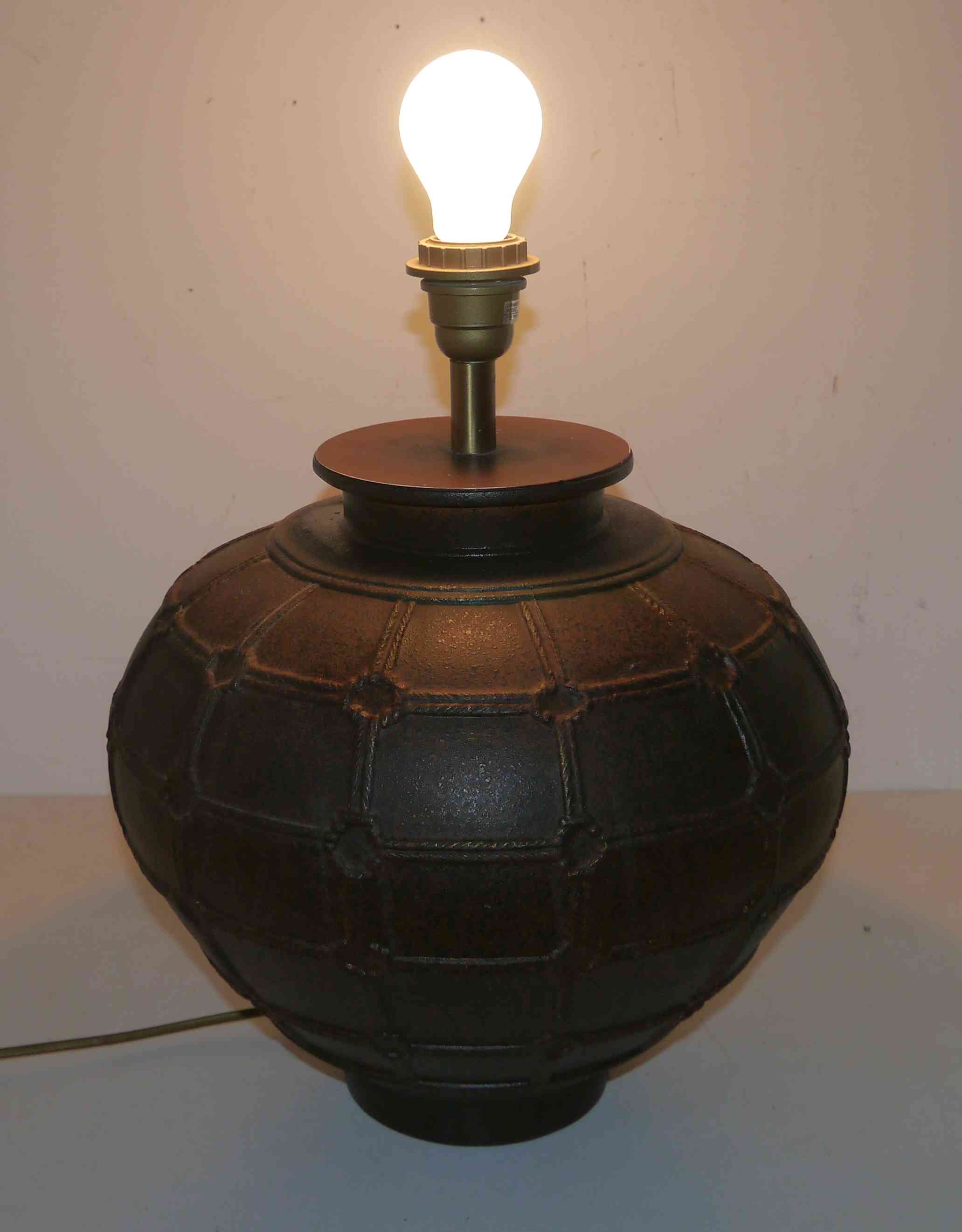 Ceramic or sandstone lamp foot 60/70