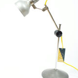 Desk lamp