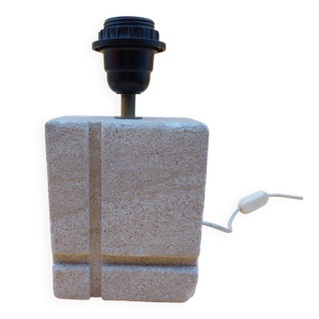 Lampe en pierre
