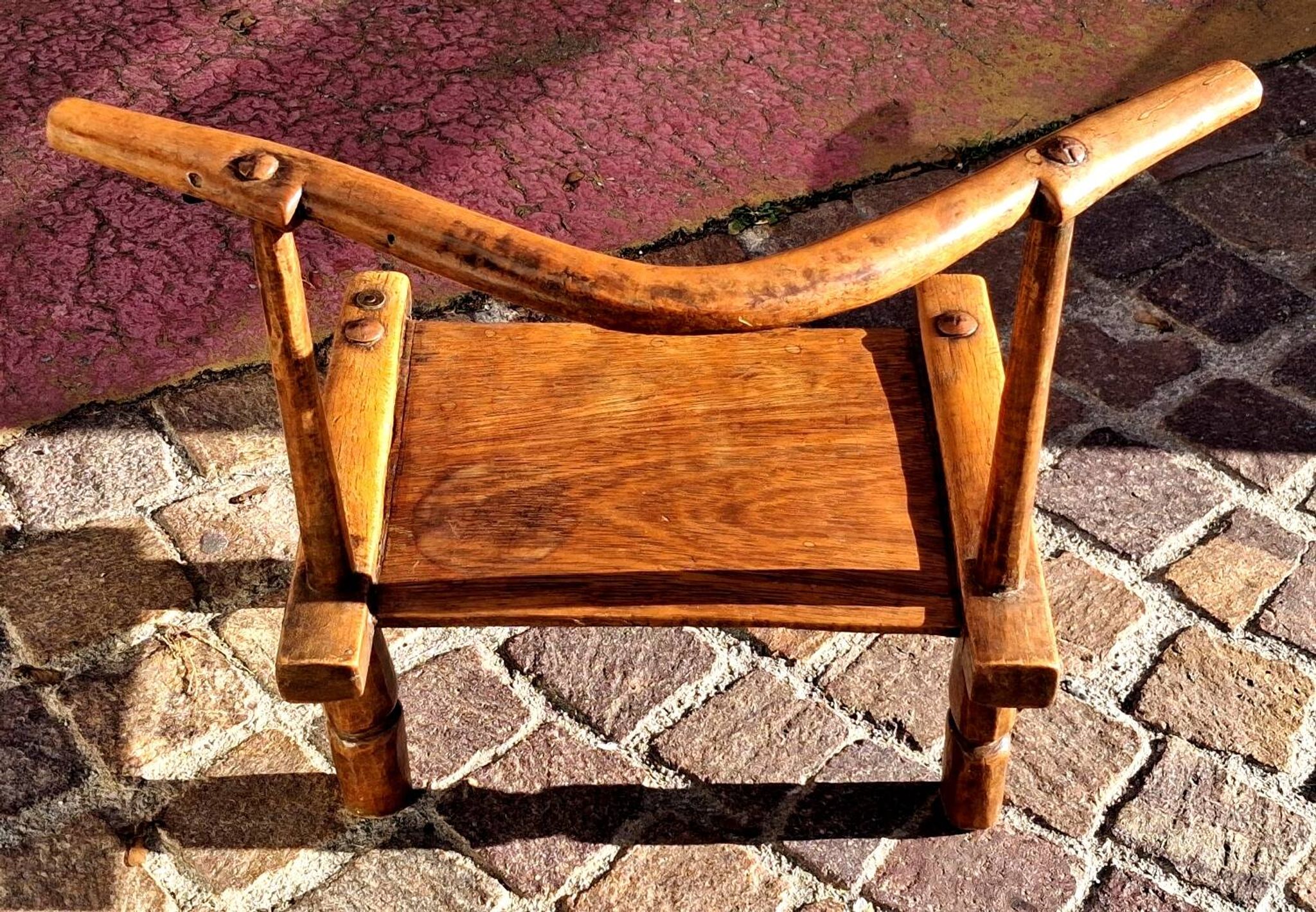 Authentic chair of the Baoulé chief, Côte d'Ivoire, Africa, raw art.