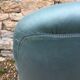 Fauteuil crapaud velours bleu