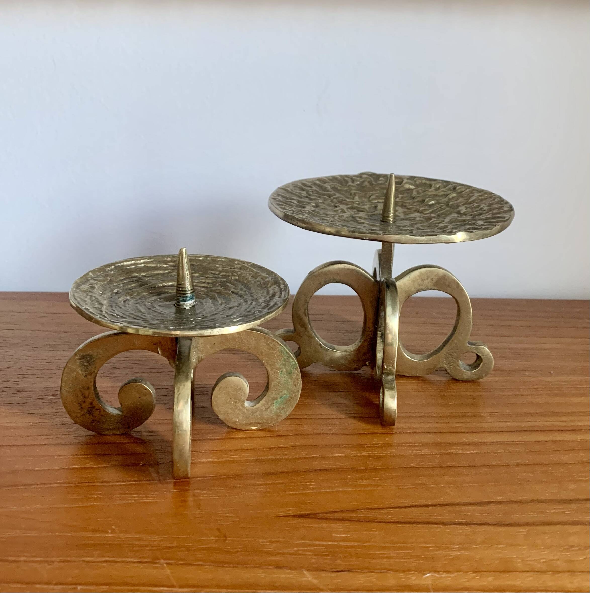 Set of 2 brutalist bronze candleholders, 1970s