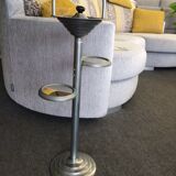 Ashtray on foot
