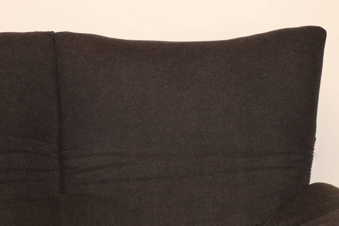 “Maralunga” sofa by Vico Magistretti for Cassina in tweed
