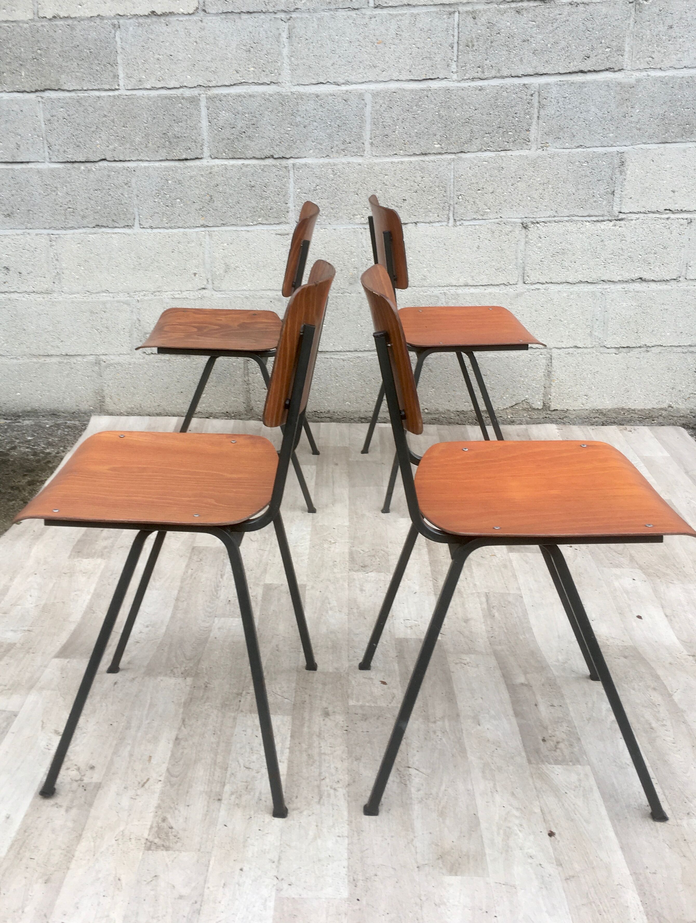 Set of 4 vintage chairs and design Eromes