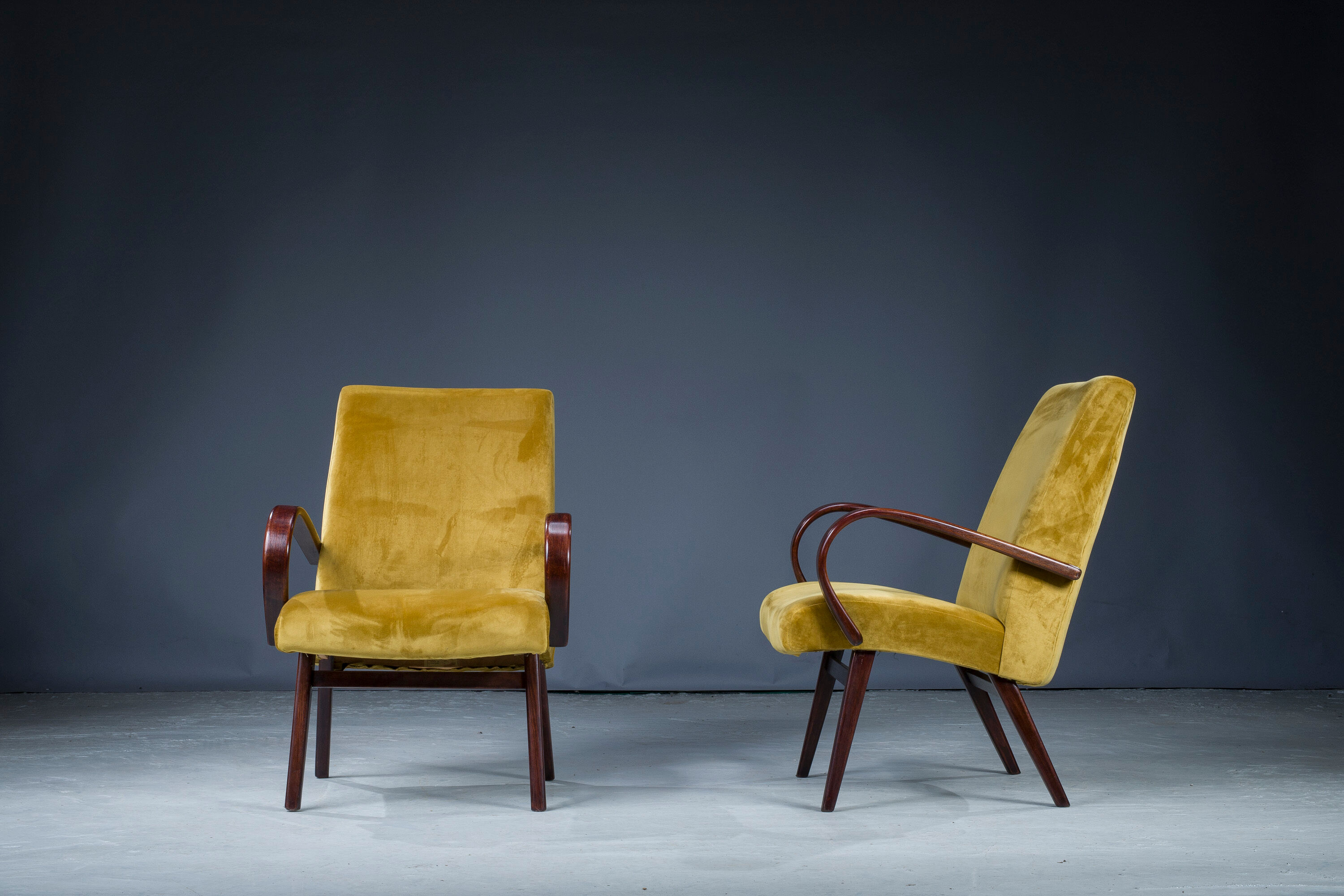 Fauteuils de Jaroslav Smidek pour Ton, années 1960