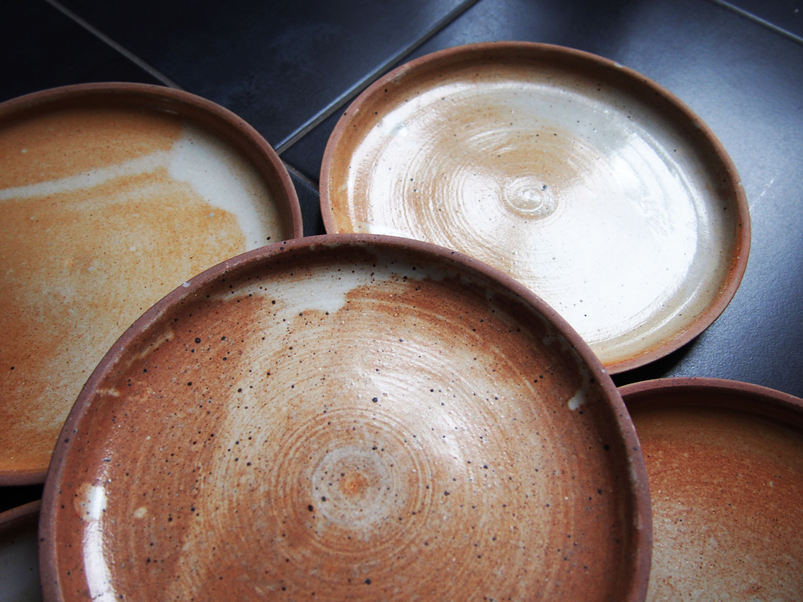 5 Enamelled sandstone sits