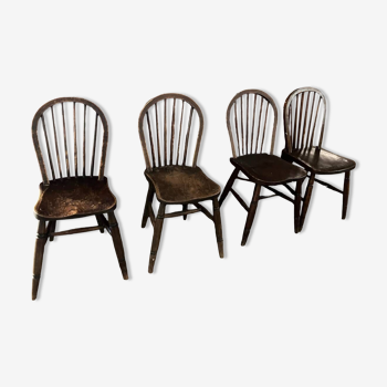 Set of 4 Windsor chairs