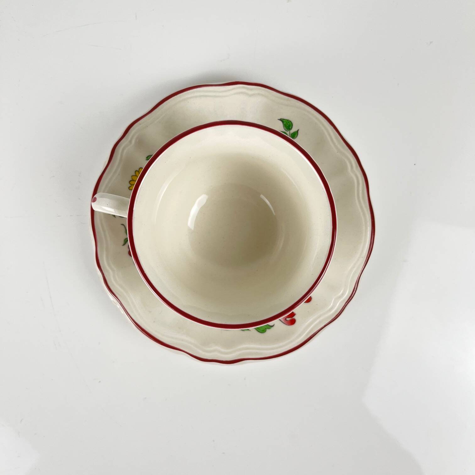 Set of 4 coffee cups with saucers model Réverbère by KG Lunéville