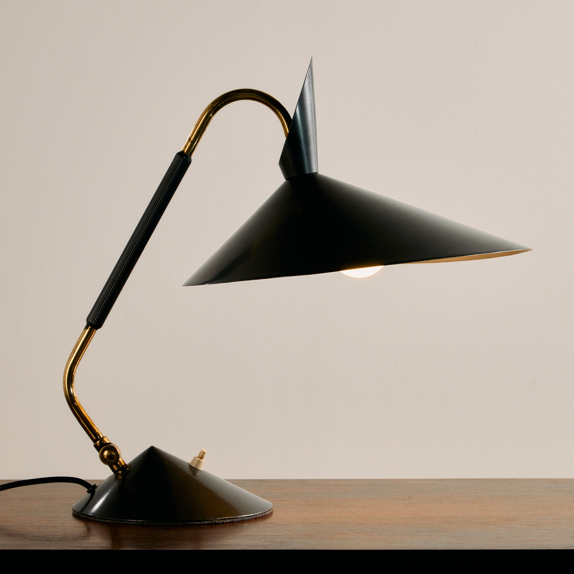 Lampe de table par Svend Aage Holm Sørensen