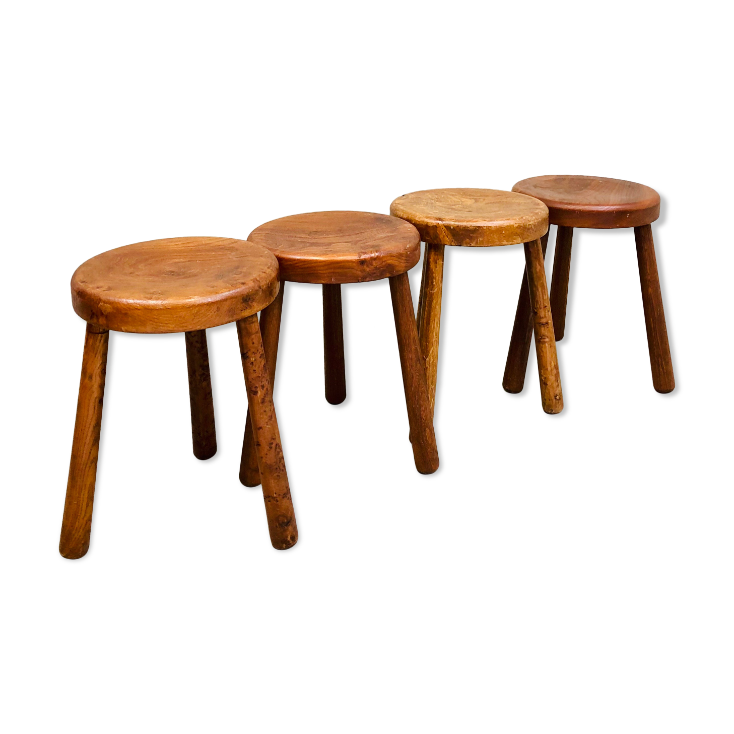 Suite de quatre tabourets bas de berger