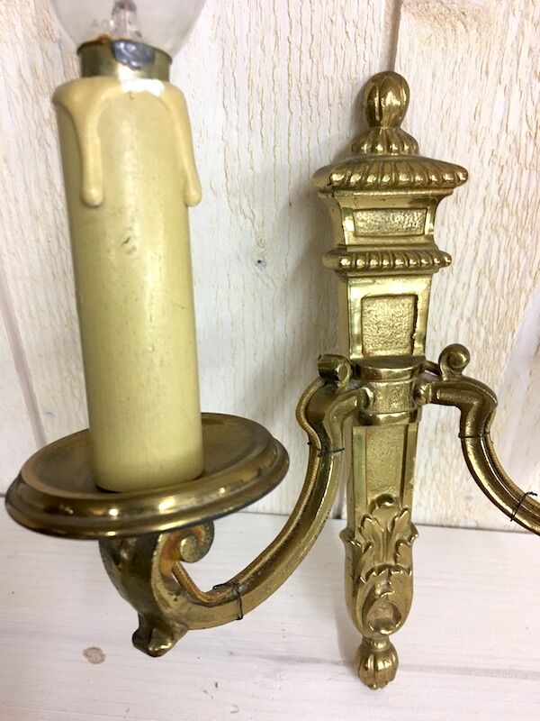 Pair of gold bronze wall light Louis XVI style