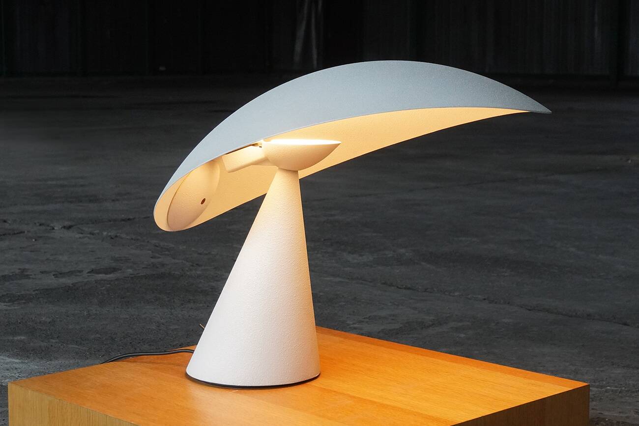 'Lavinia' table lamp by Masayuki Kurokawa for Artemide, Italy 1980s