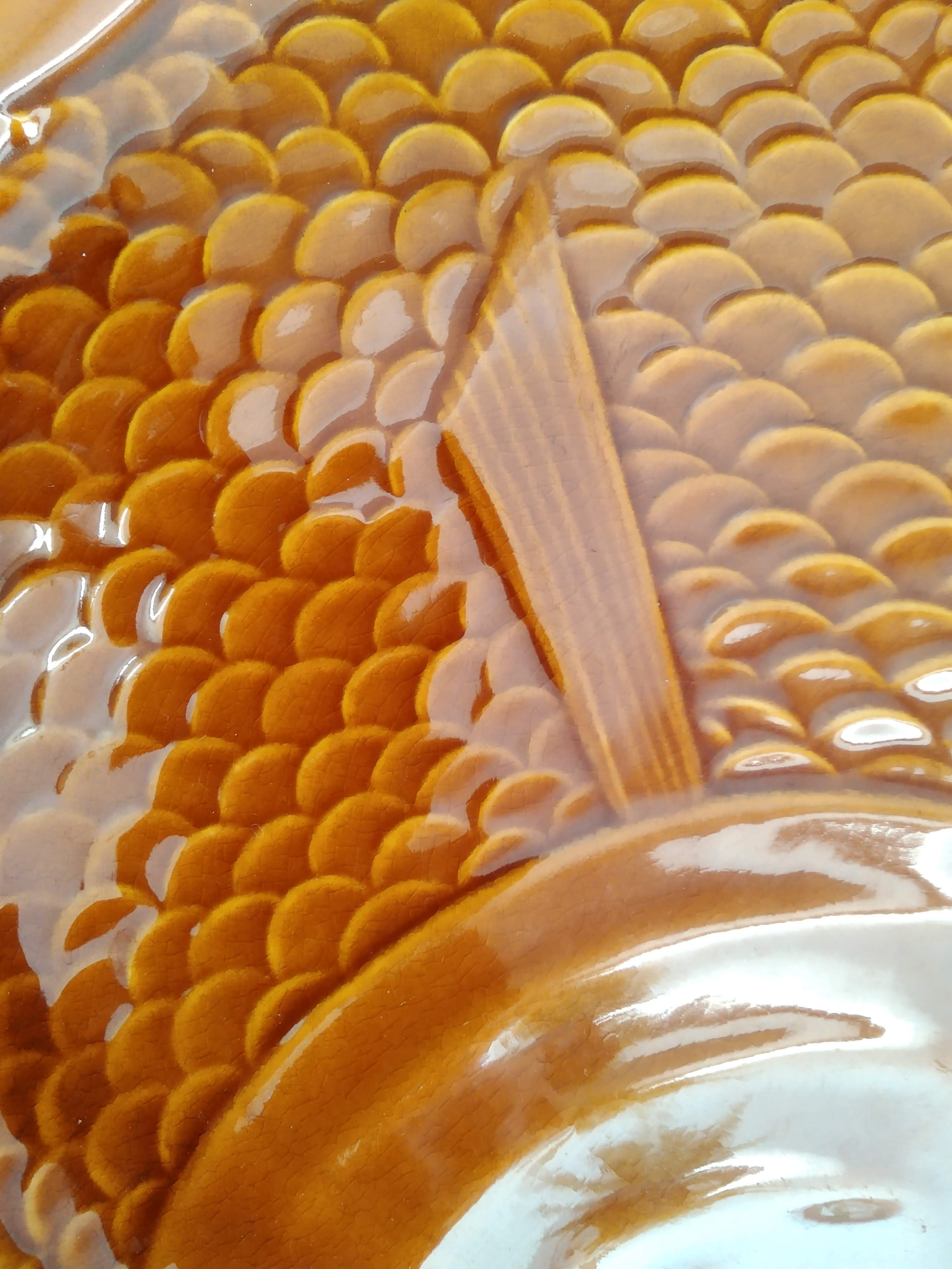 3 plates poissson amber
