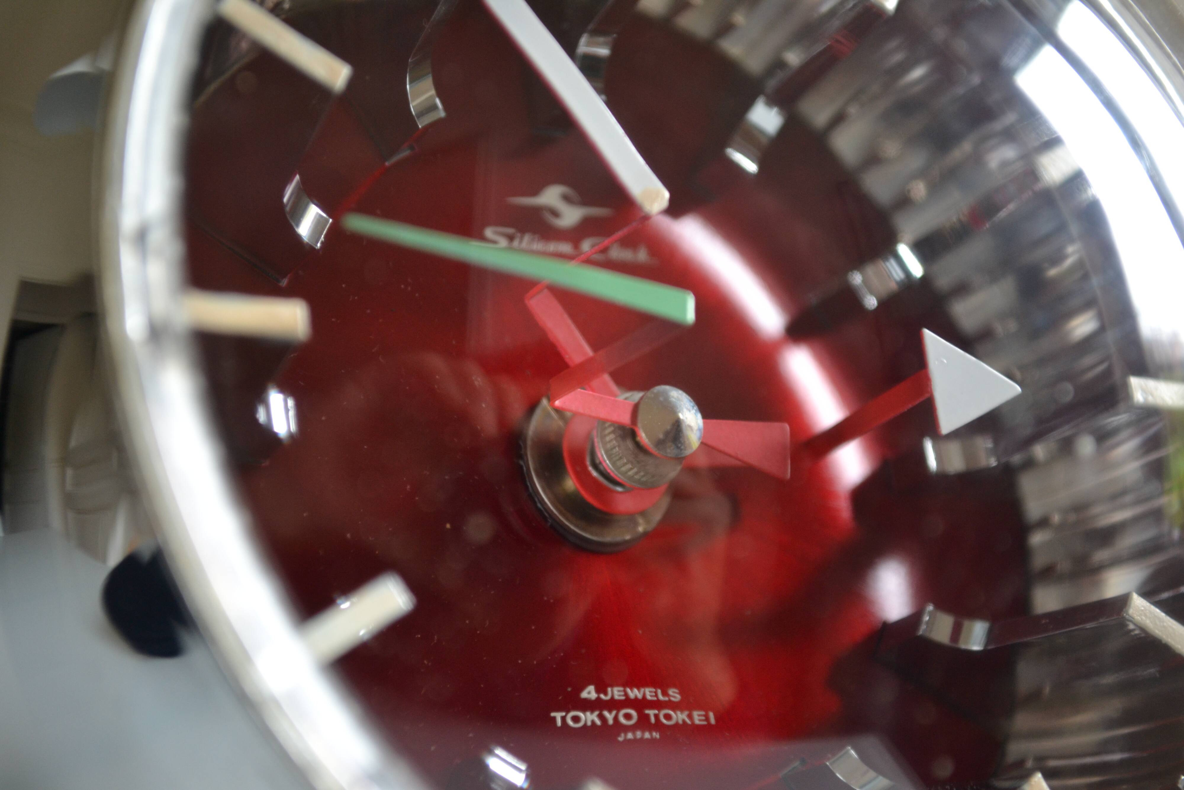 Tokyo Tokei 4 jewels vintage space age japan clock 1970 tulip foot