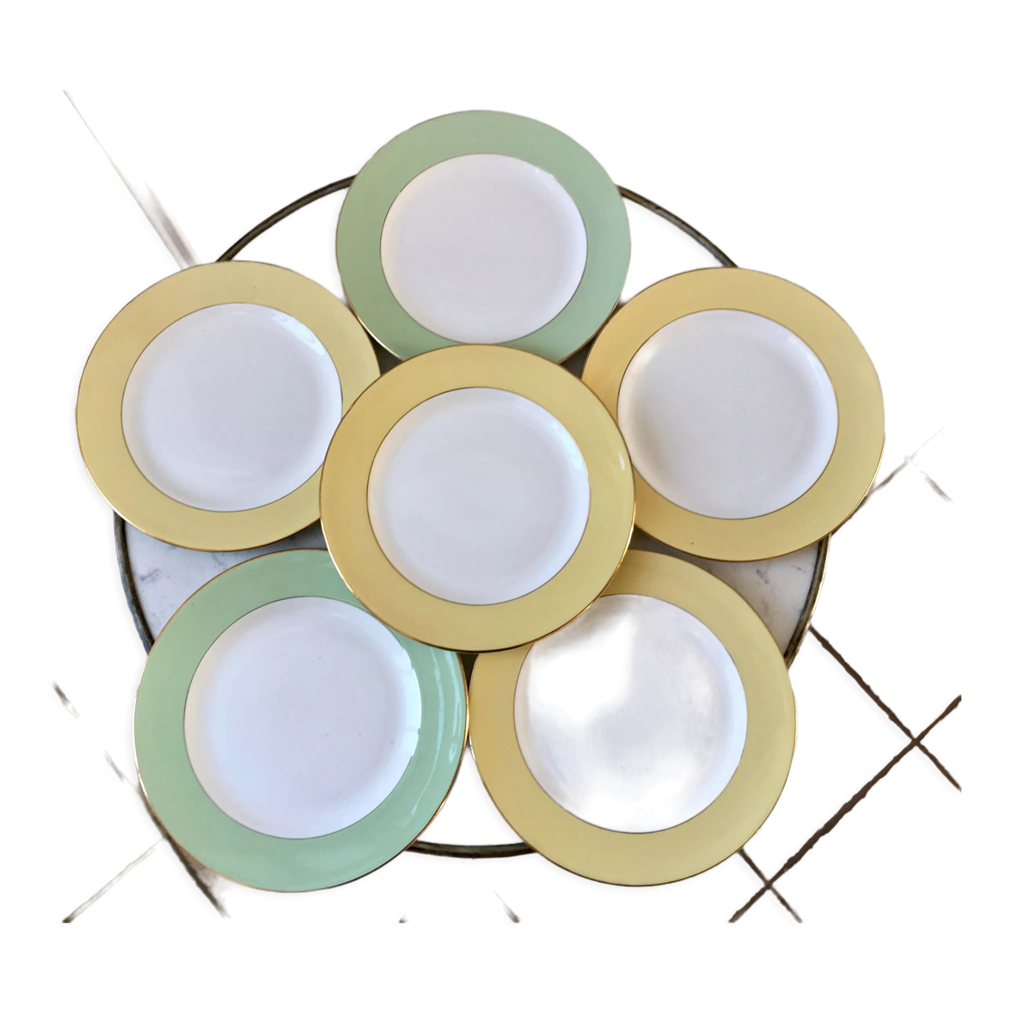 Set of 4 flat plates Saint-Amand pastel yellow and almond green 60s