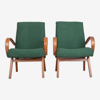 Model 53 armchairs by Jaroslav Smidek for TON, 1960s, Set of 2