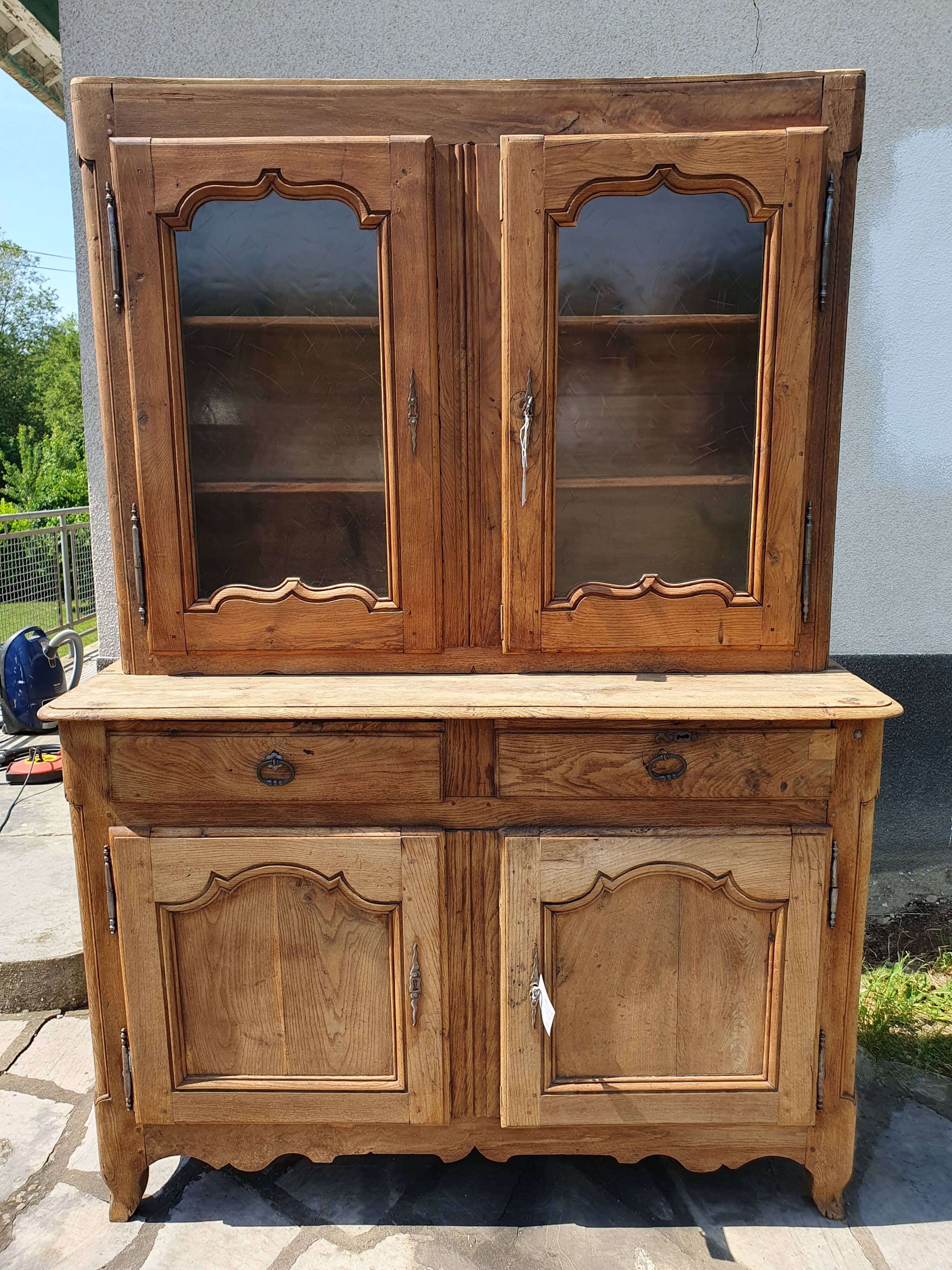 Oak dresser