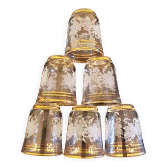 6 small engraved glasses with gold edging from the 1950s