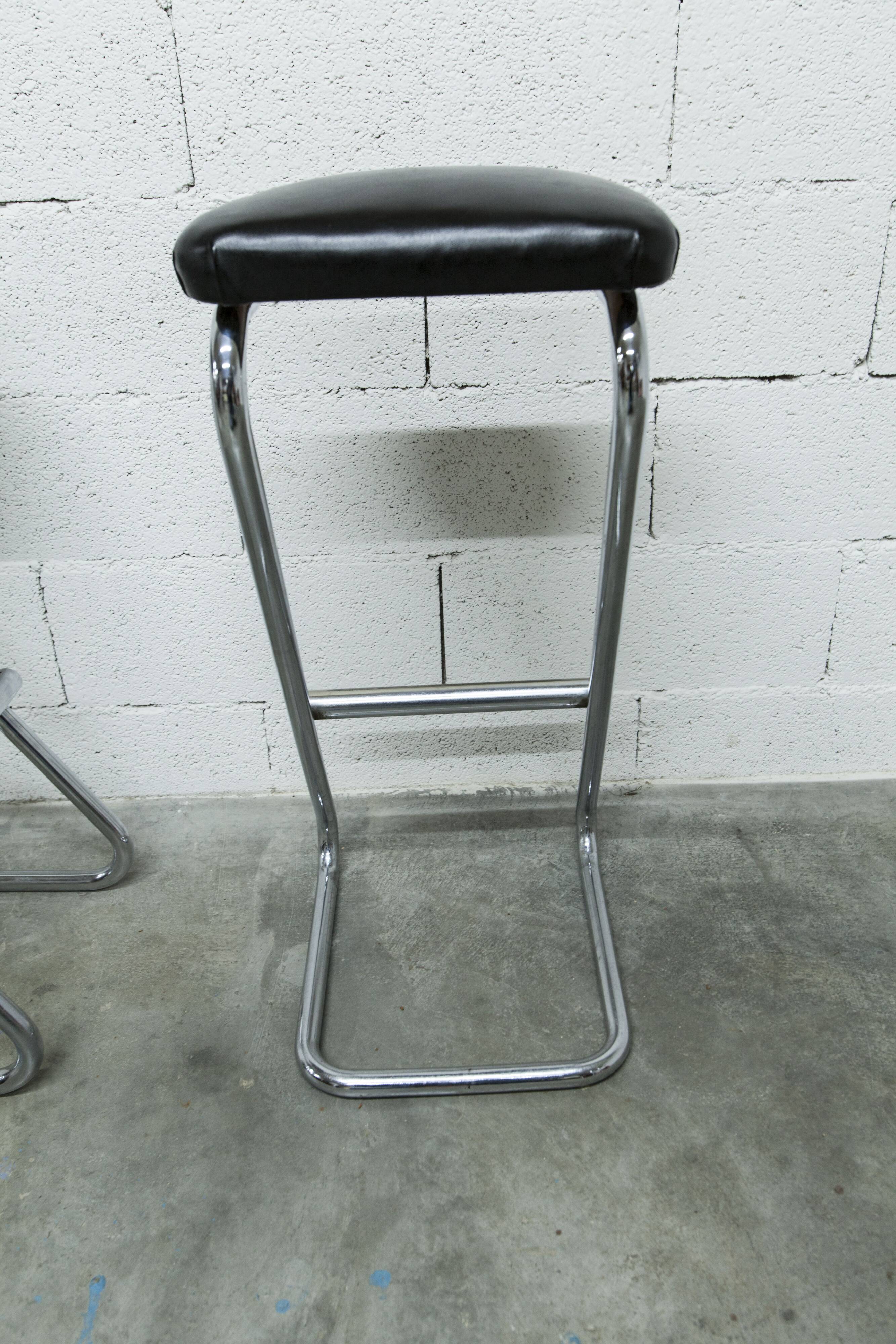 Paire de tabourets 1970 h80 en forme de Z