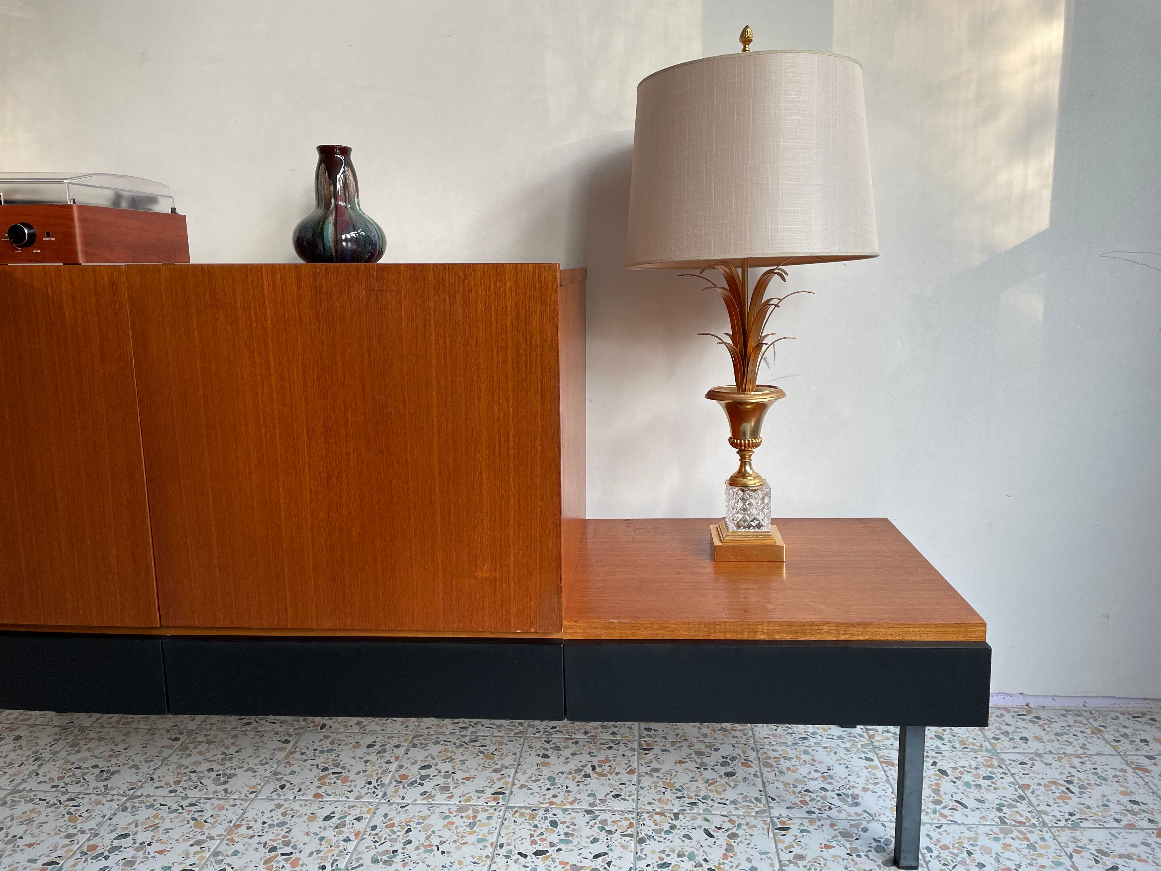 Asymmetrical vintage teak row