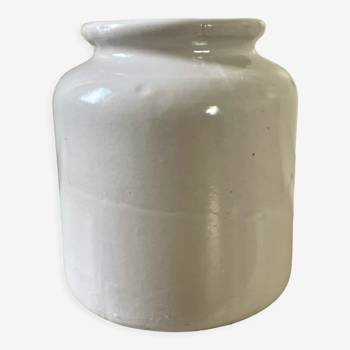 Vintage white stoneware pot