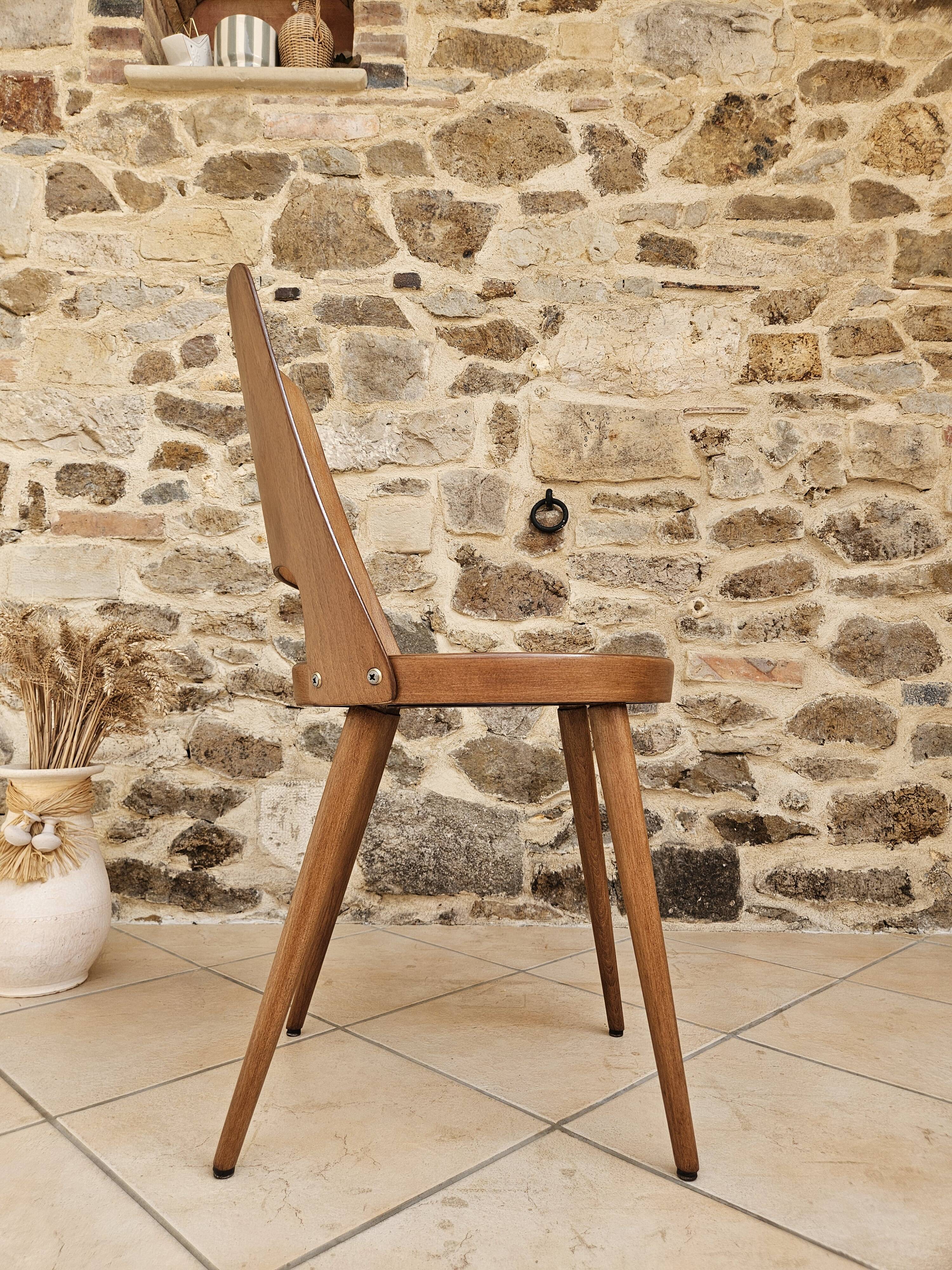10 Baumann Mondor chairs