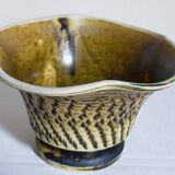 Ceramic planter with vintage scarifications from the 1950s