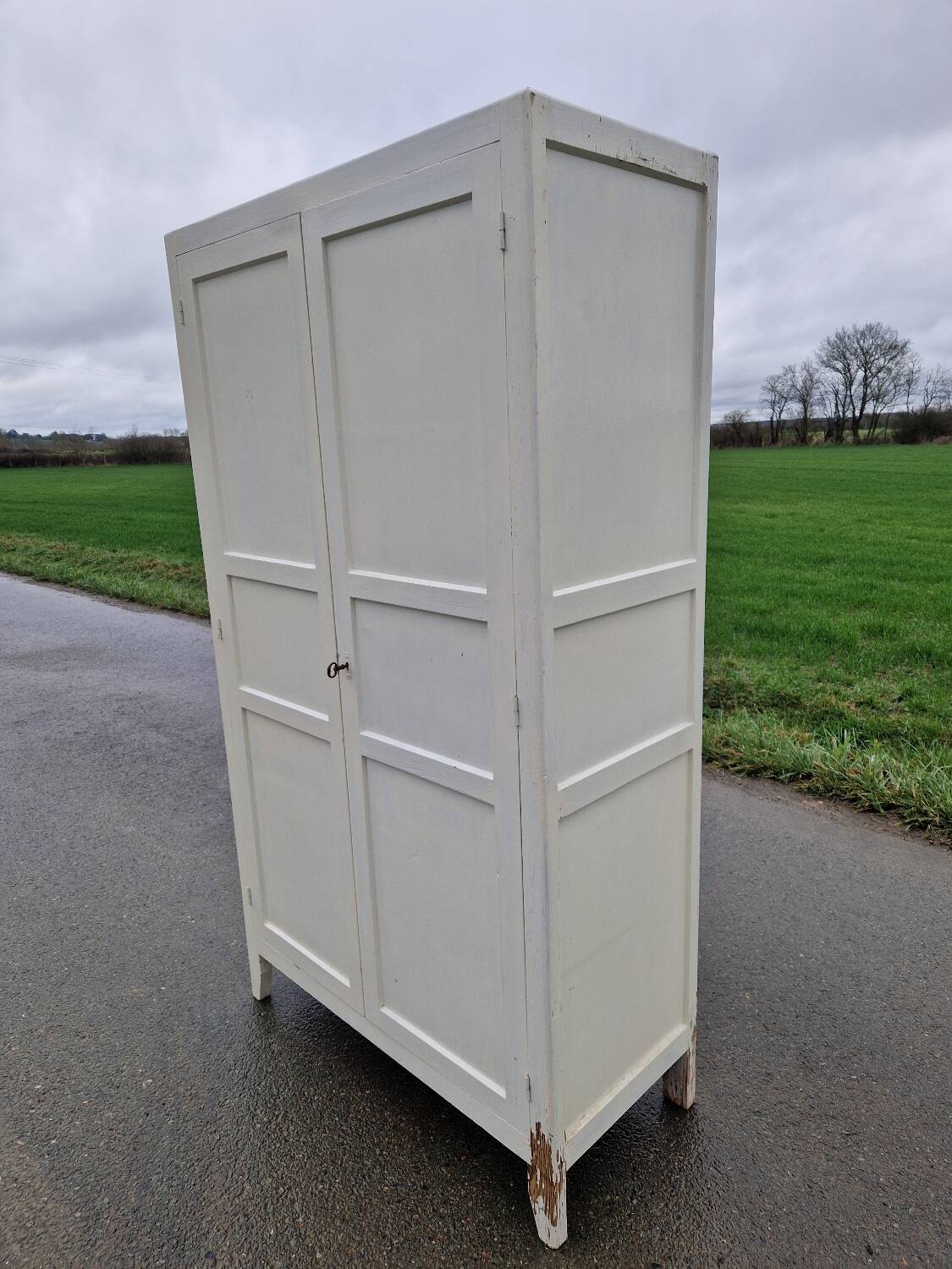 Vintage Parisian wardrobe