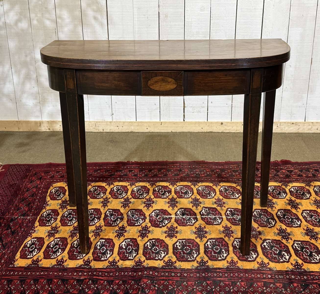 Table console demi lune anglaise en acajou 19ème
