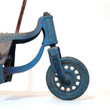 Amazing cyclo rower from the 40s-50s.