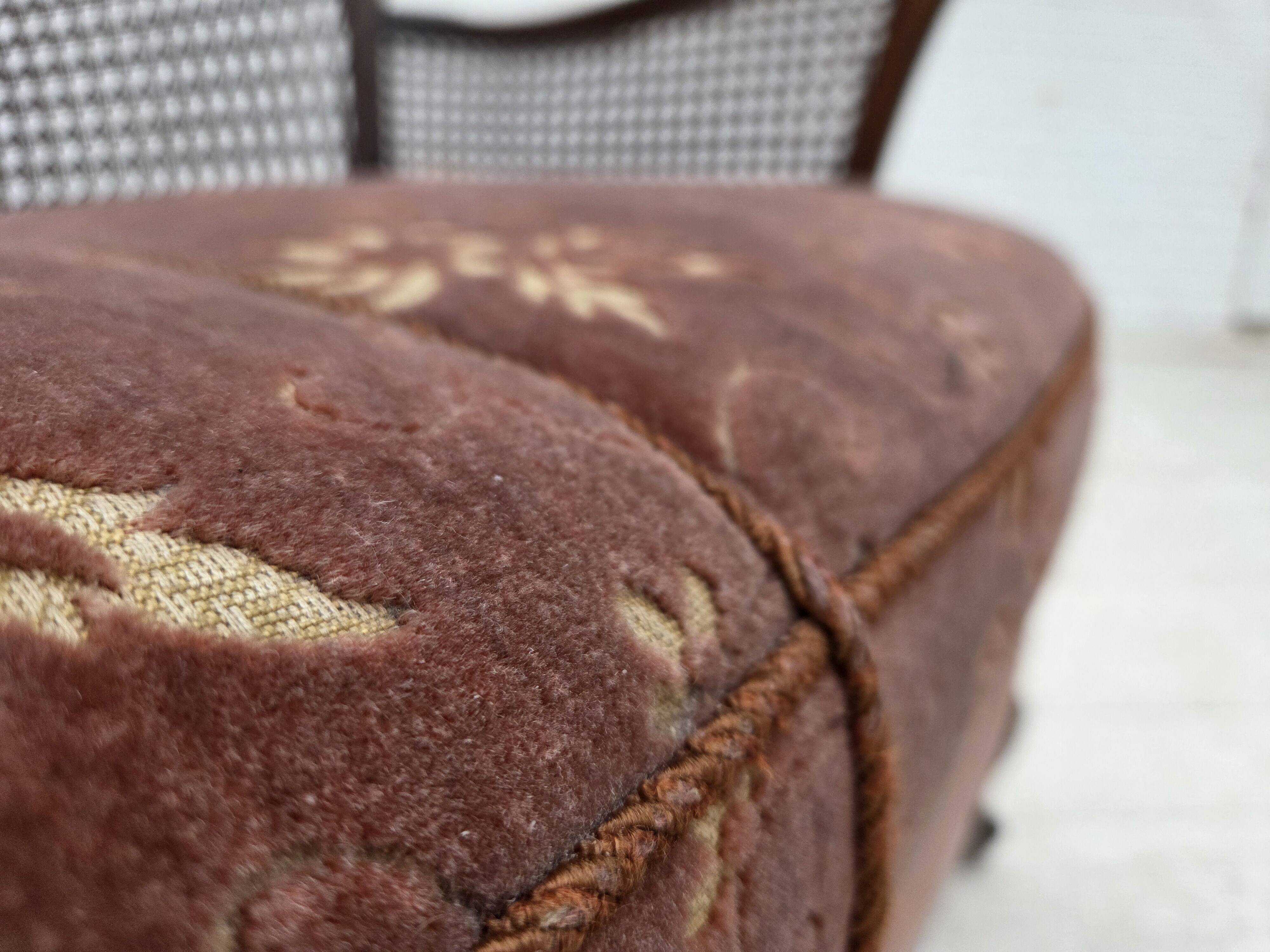 1950s, Danish 3-seater sofa, salmon/pink velour, furniture mesh.
