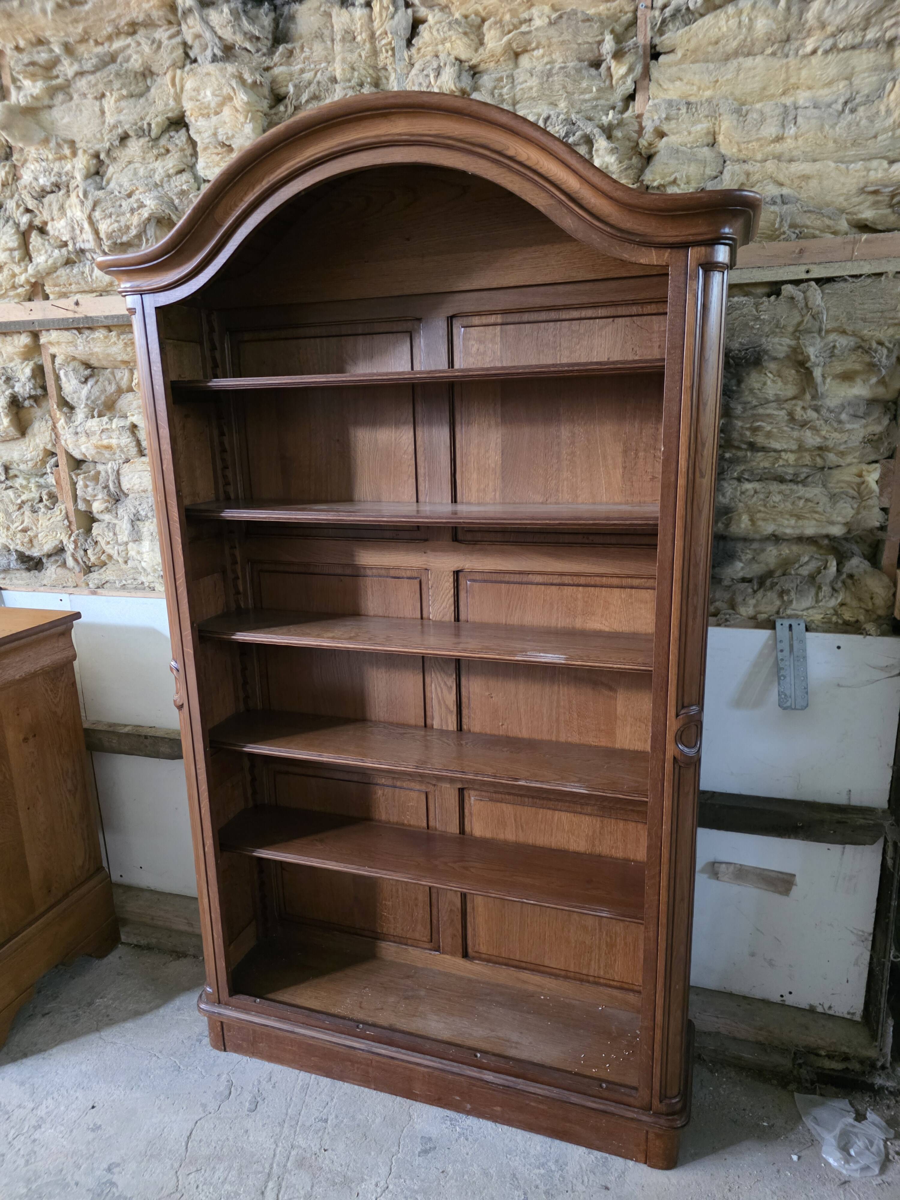 Gendarme hat library in solid oak, mid-20th century.