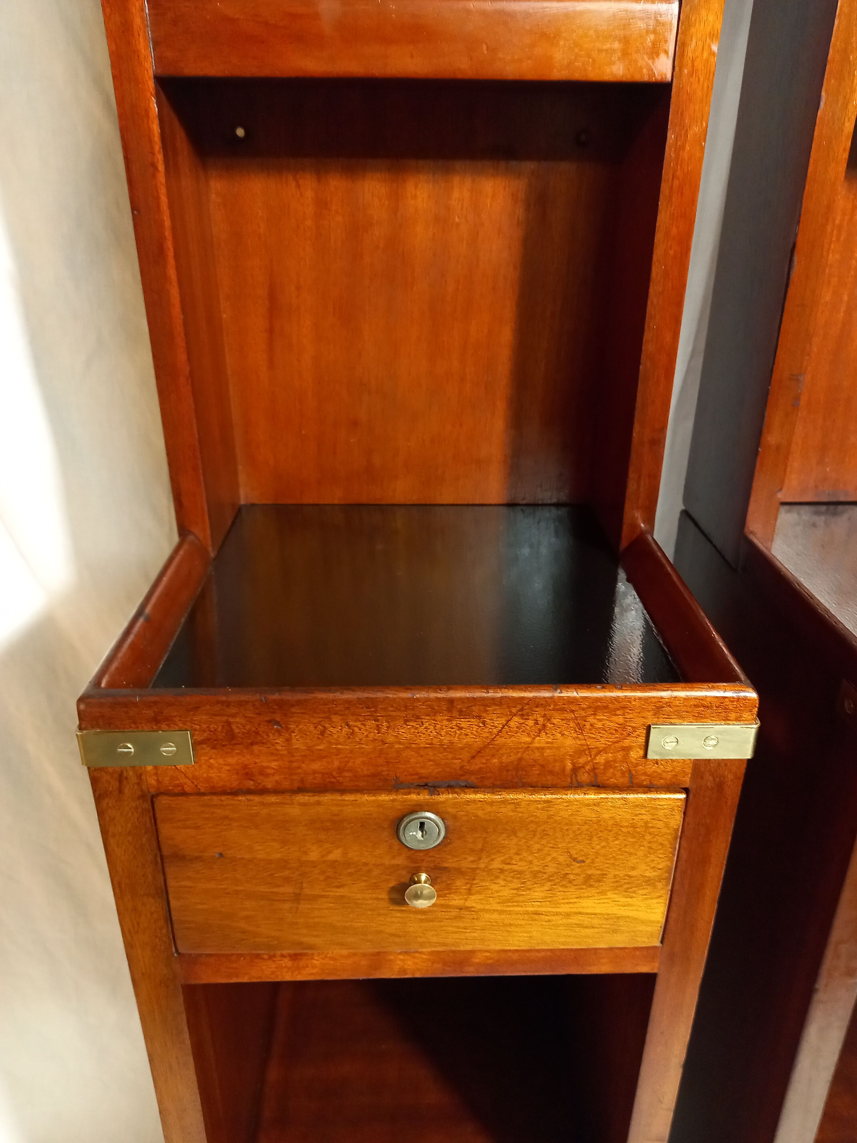 Pair of bedside tables with mahogany and brass shelf
