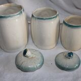 Series of spice pots in dabbling