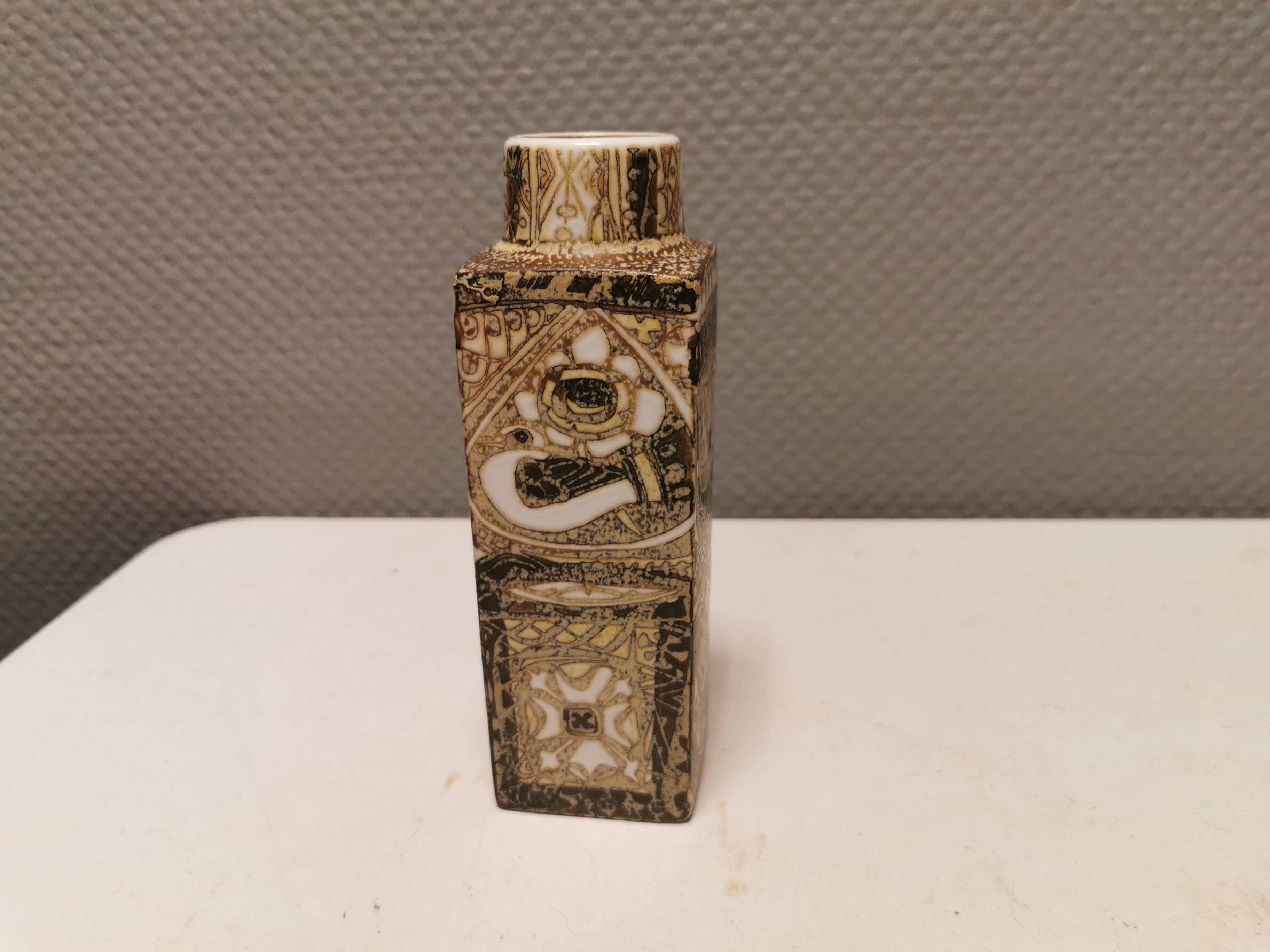 Nils Thorsson Baca vase for Royal Copenhagen Denmark, abstract design, 1960s