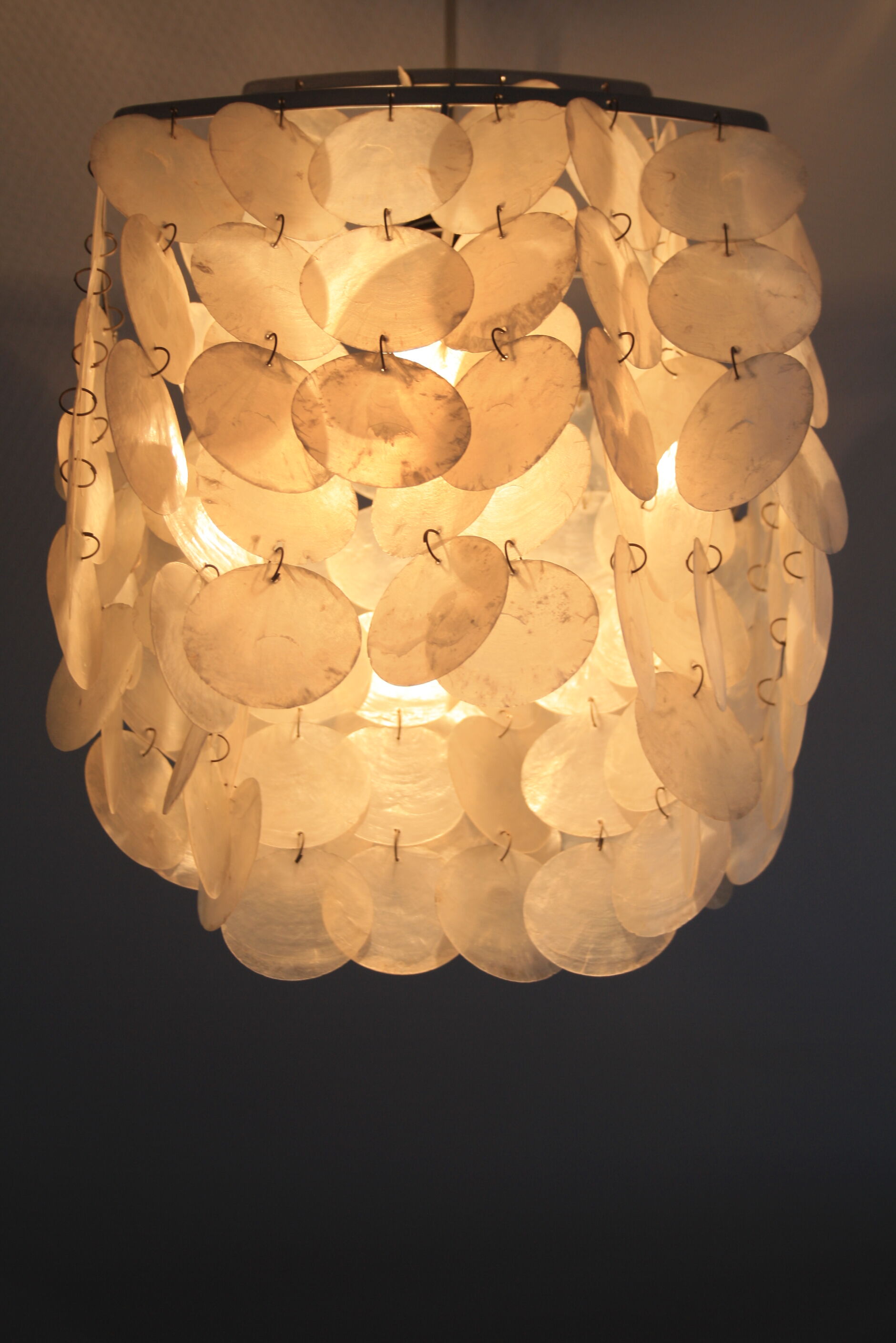 Suspension pampilles en nacre vintage