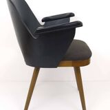 Beautiful modernist armchairs in the style of Oswald Haerdtl, Backhausen, Austria.