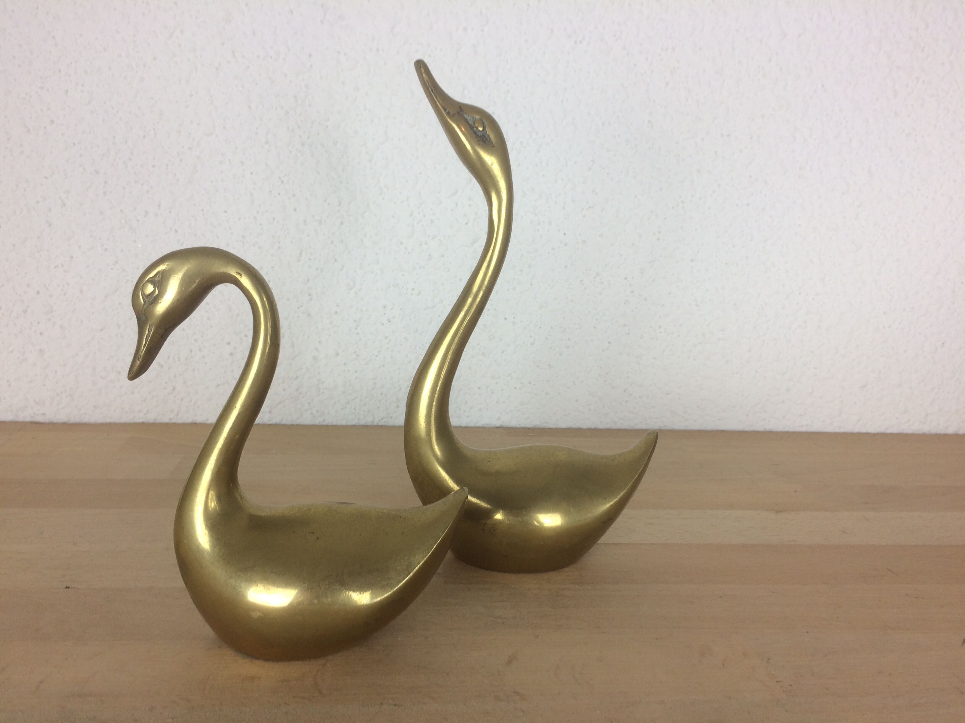 Couple of brass swans