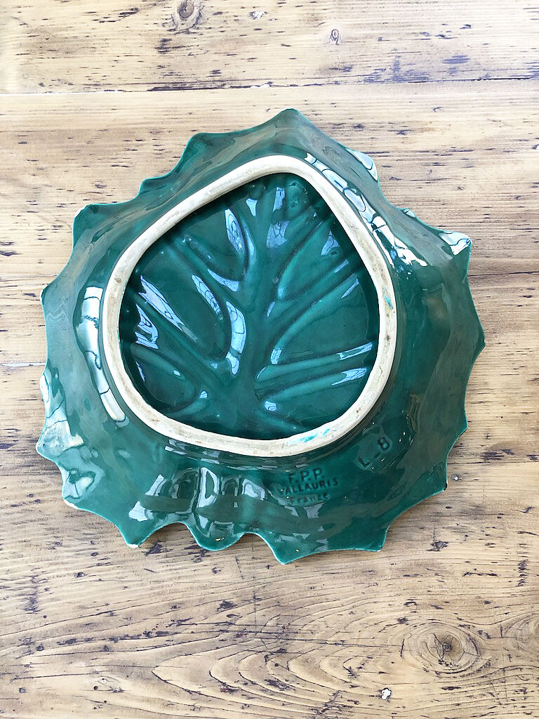 Vallauris green ceramic leaf dish